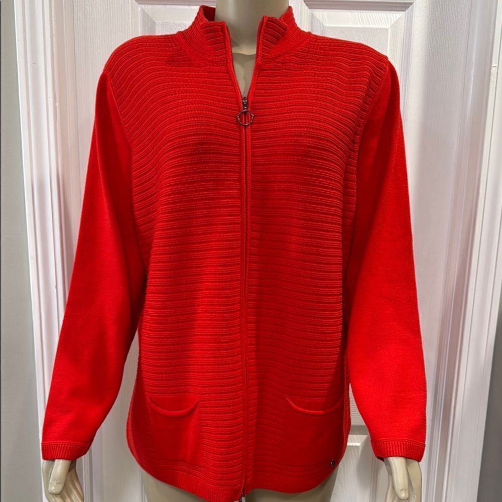 Rabe Ribbed  Red Zip-Up Cardigan. - Picture 3 of 12